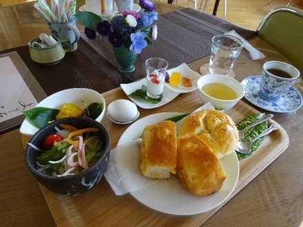 カフェくわの実2